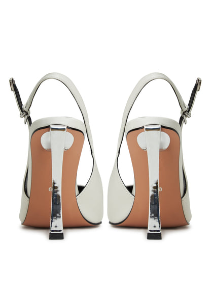 Pumps With Metallic Stilleto Heel - White