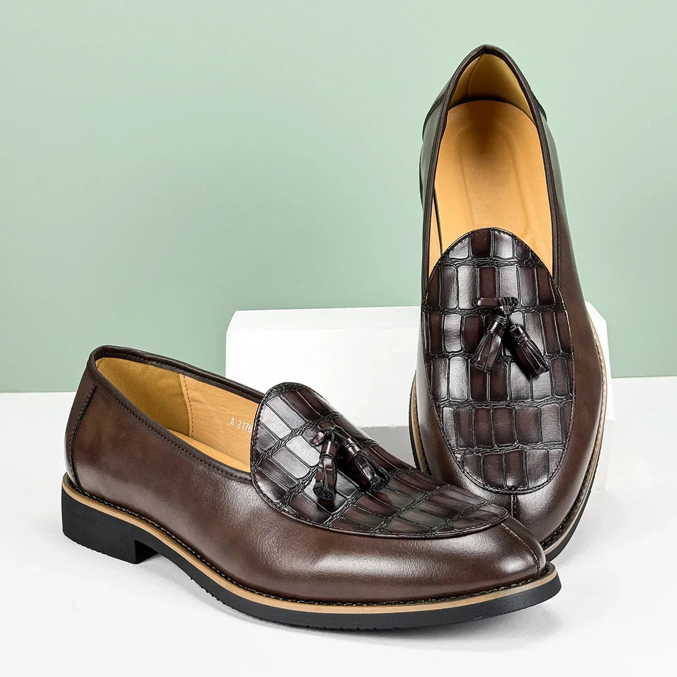 Moretti Leather Tassel Loafers – Men’s British Style Dress Shoes